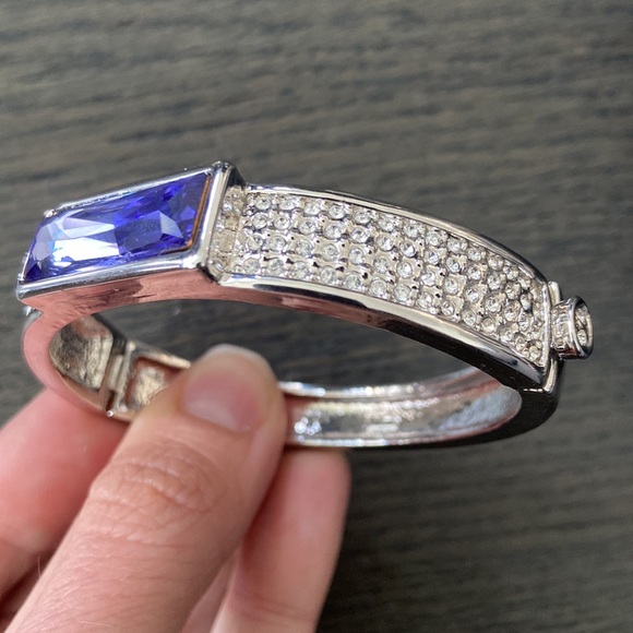 Fifth Avenue Collection Amethyst Swarovski Crystal Bangle with Hinge and Clasp - Picture 2 of 4